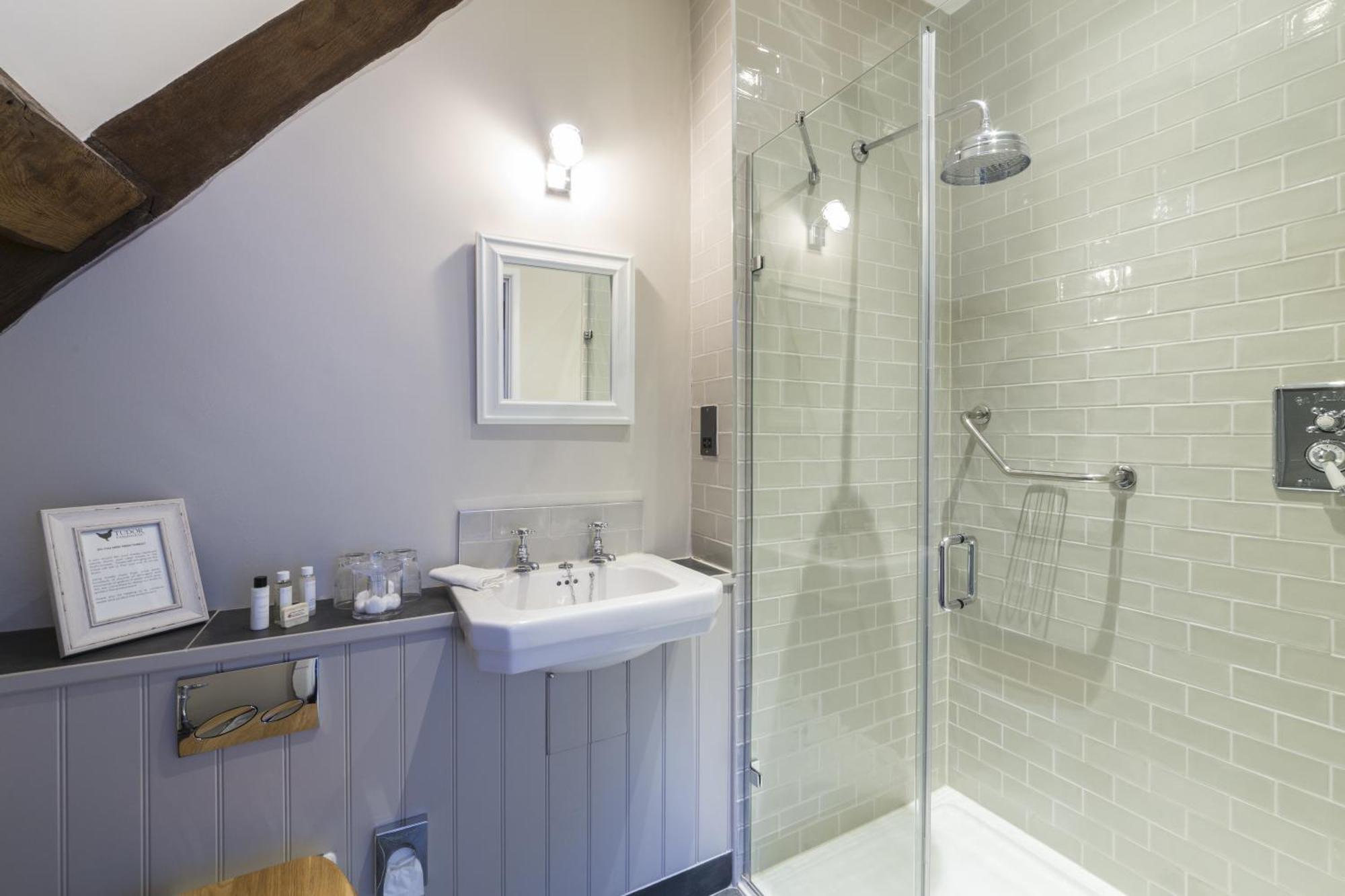 Tudor Farmhouse Hotel Clearwell Habitación foto