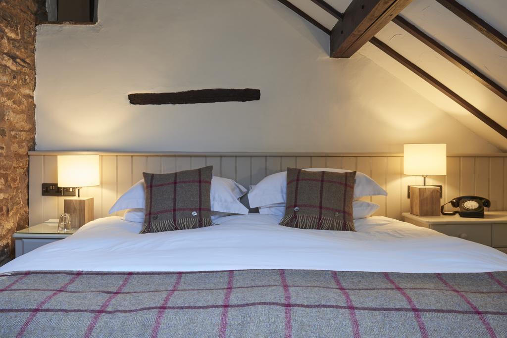 Tudor Farmhouse Hotel Clearwell Exterior foto