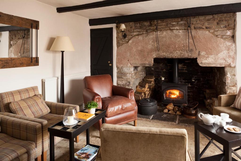 Tudor Farmhouse Hotel Clearwell Exterior foto